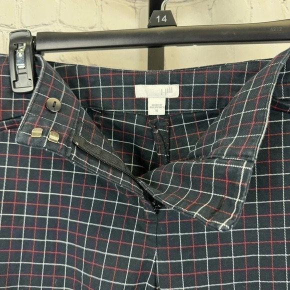 J. Jill Navy, Red and White Plaid Pants Size 10 - Picture 6 of 7